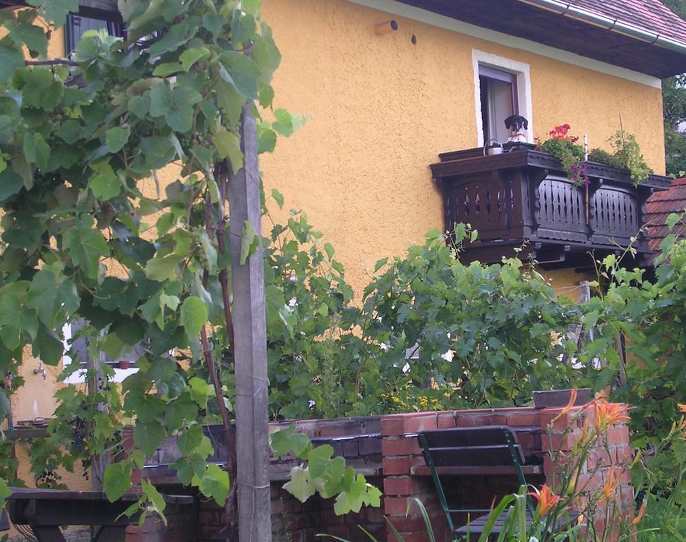 Weingut Rupp Villa Kitzeck im Sausal Exterior photo